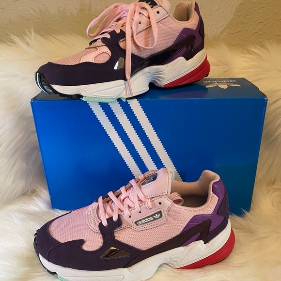 ADIDAS FALCON WOMENS SIZE 7 - Picture 1 of 4